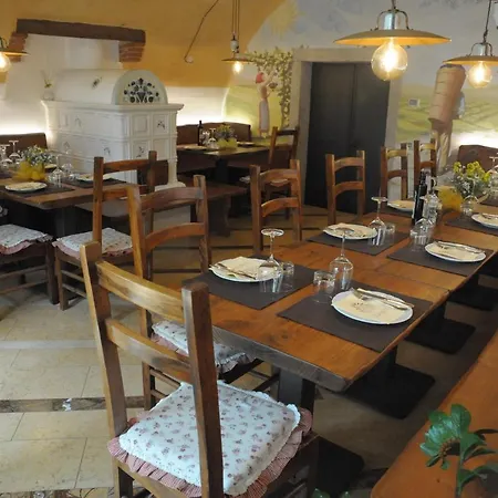 Sol De Montalto Feriegård Rivoli Veronese